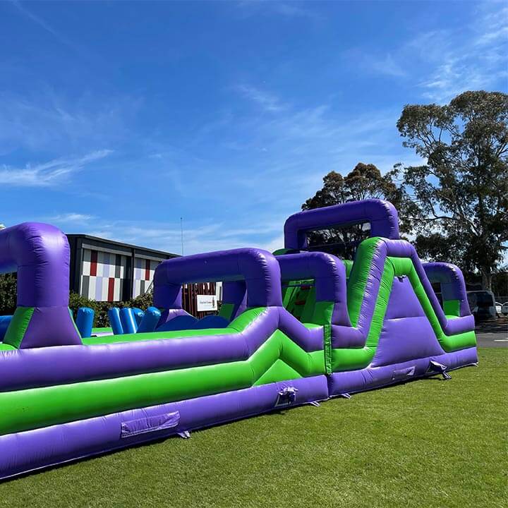Obstacle jumping castle available for hire in gippsland.